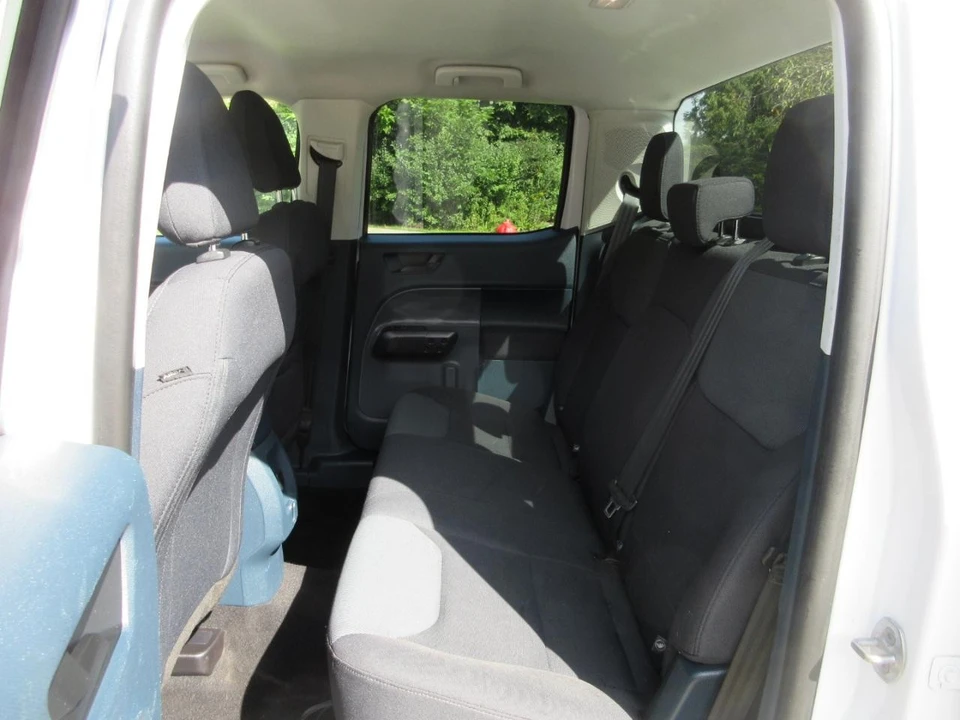 2022 Ford Maverick - Image 28 of 31