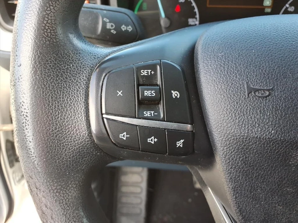 2022 Ford Maverick - Image 18 of 21