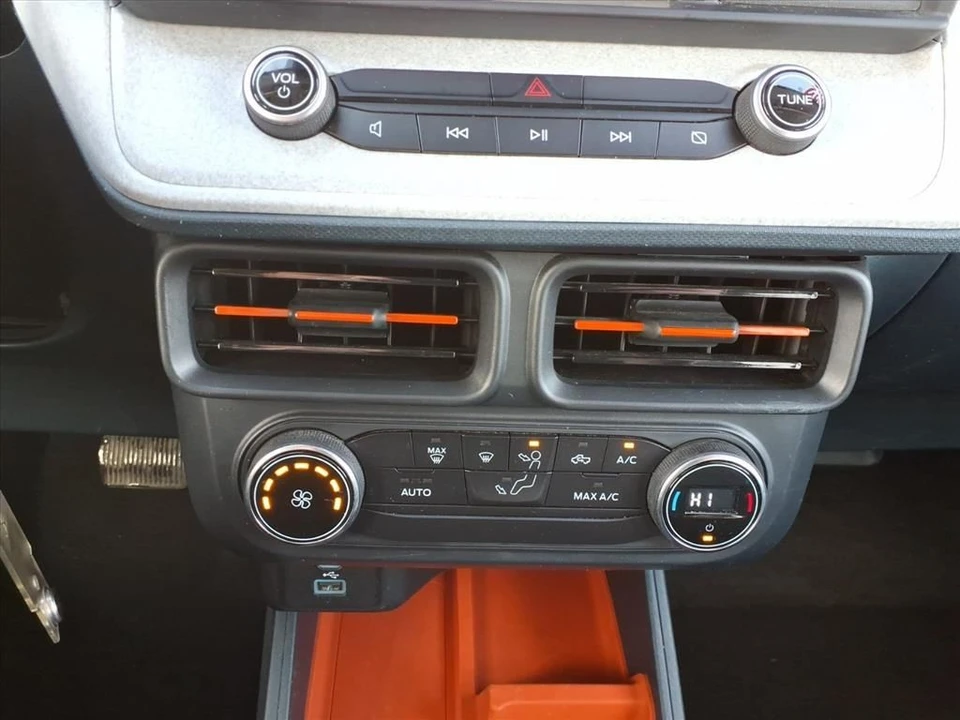 2022 Ford Maverick - Image 11 of 12