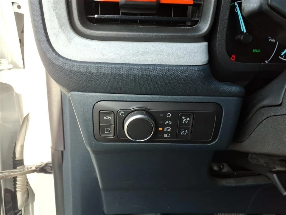 2022 Ford Maverick - Image 16 of 21