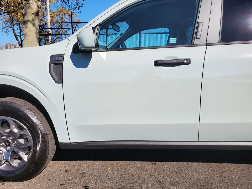 2022 Ford Maverick - Image 18 of 31