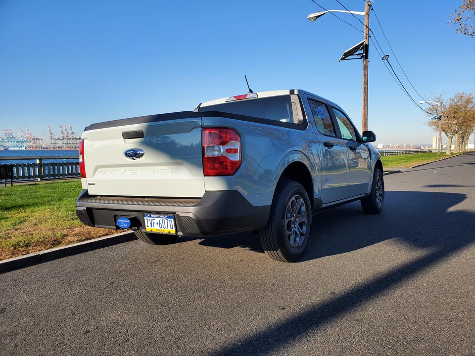 2022 Ford Maverick - Image 11 of 31