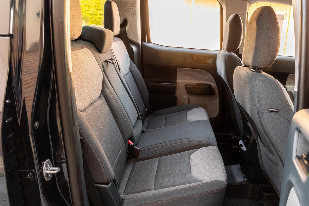 2022 Ford Maverick - Image 26 of 31