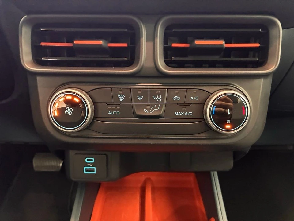 2022 Ford Maverick - Image 4 of 12