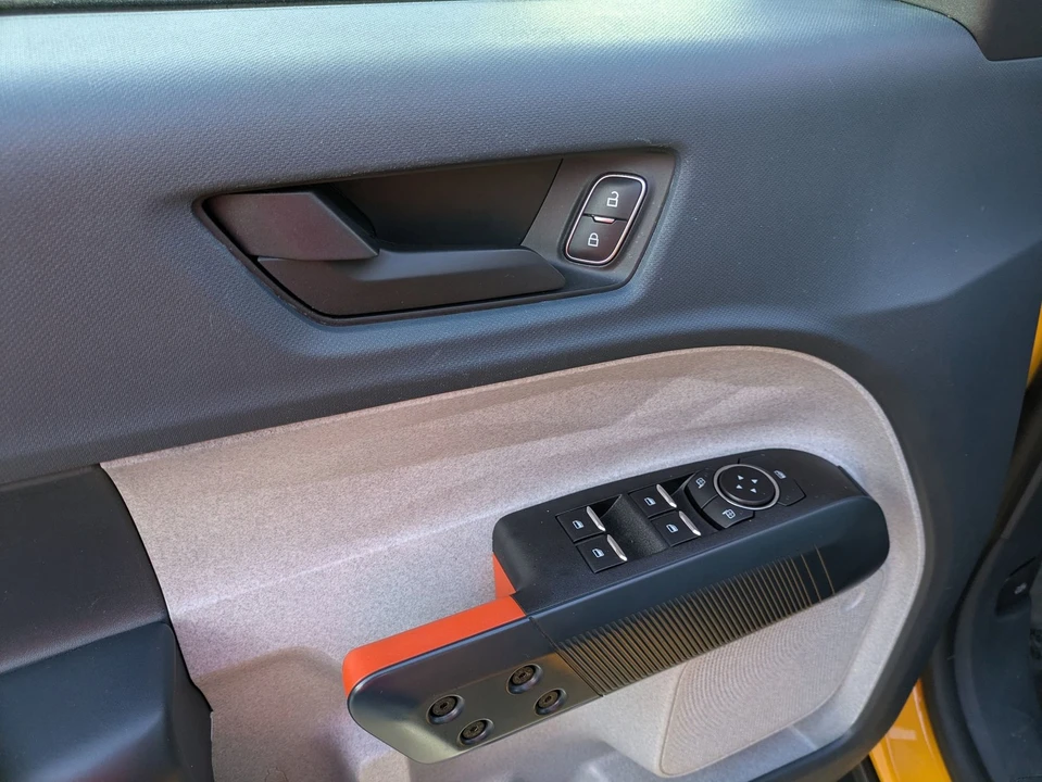 2022 Ford Maverick - Image 17 of 21