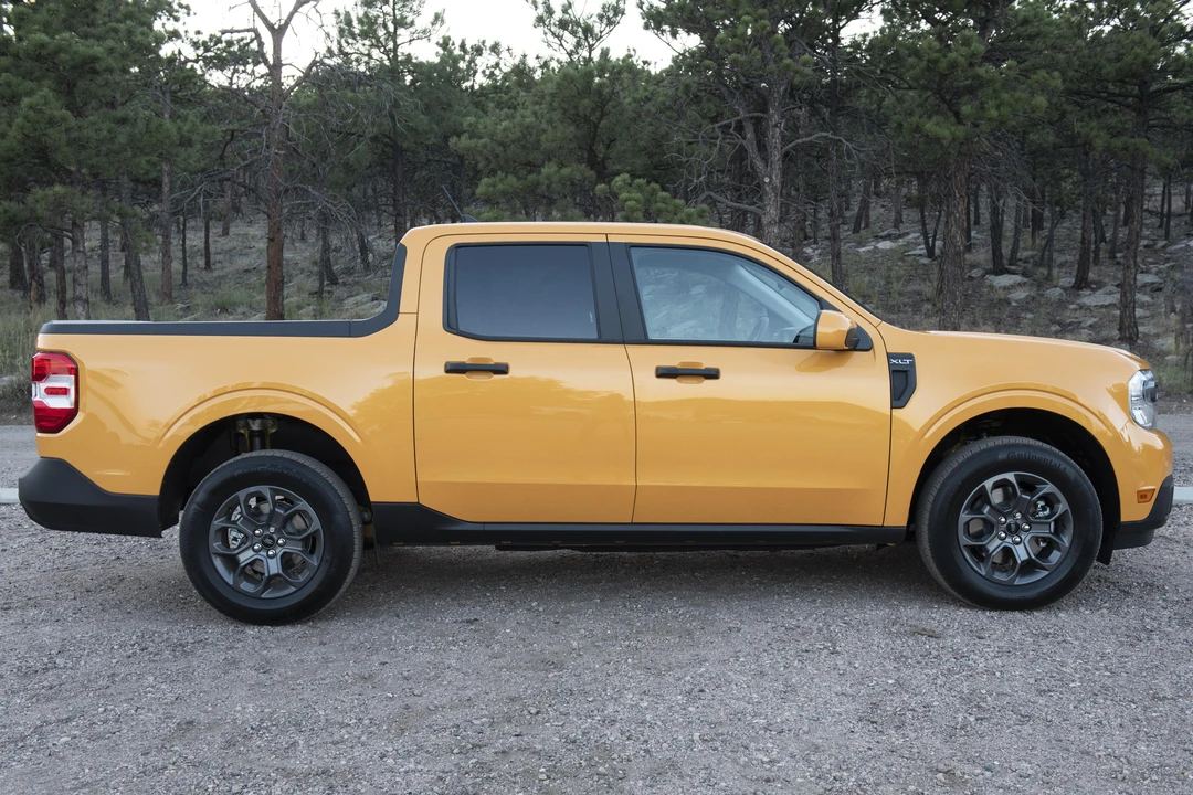 2022 Ford Maverick - Image 3 of 31