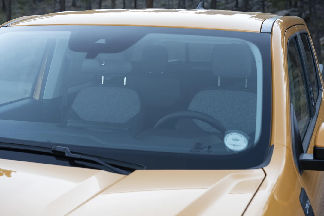 2022 Ford Maverick - Image 23 of 31