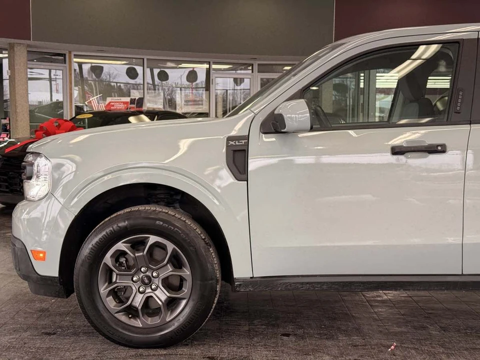 2022 Ford Maverick - Image 18 of 21