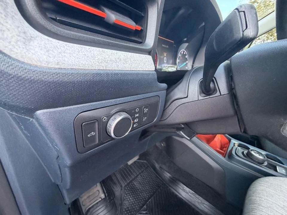 2022 Ford Maverick - Image 10 of 31