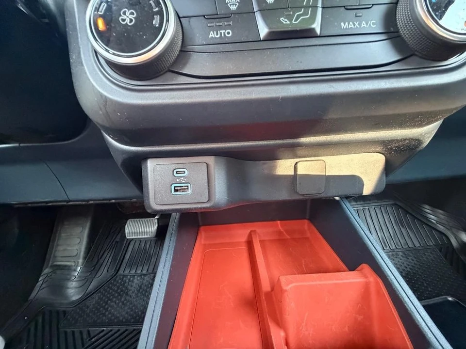 2022 Ford Maverick - Image 15 of 31