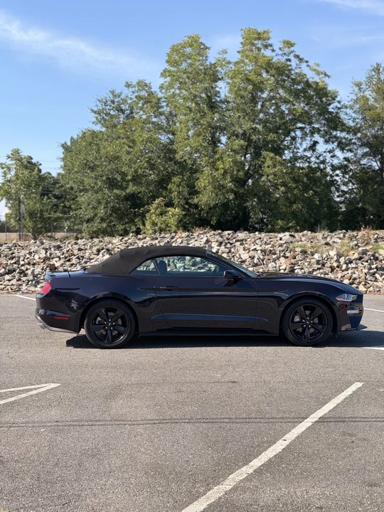 2022 Ford S550 Mustang - Image 2 of 17