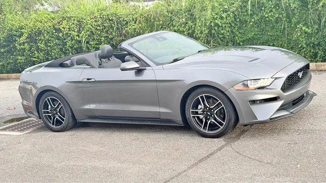 2022 Ford Mustang EcoBoost Convertible 2D