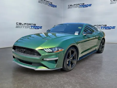 2022 Ford Mustang EcoBoost