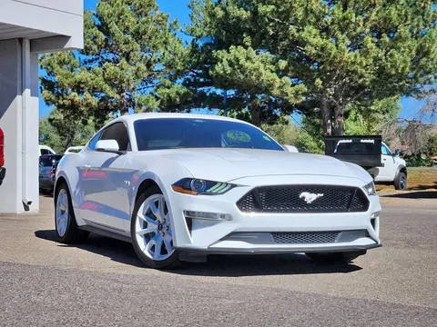 2022 Ford Mustang GT Premium Coupe 2D