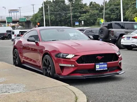 2022 Ford Mustang GT Premium Coupe 2D