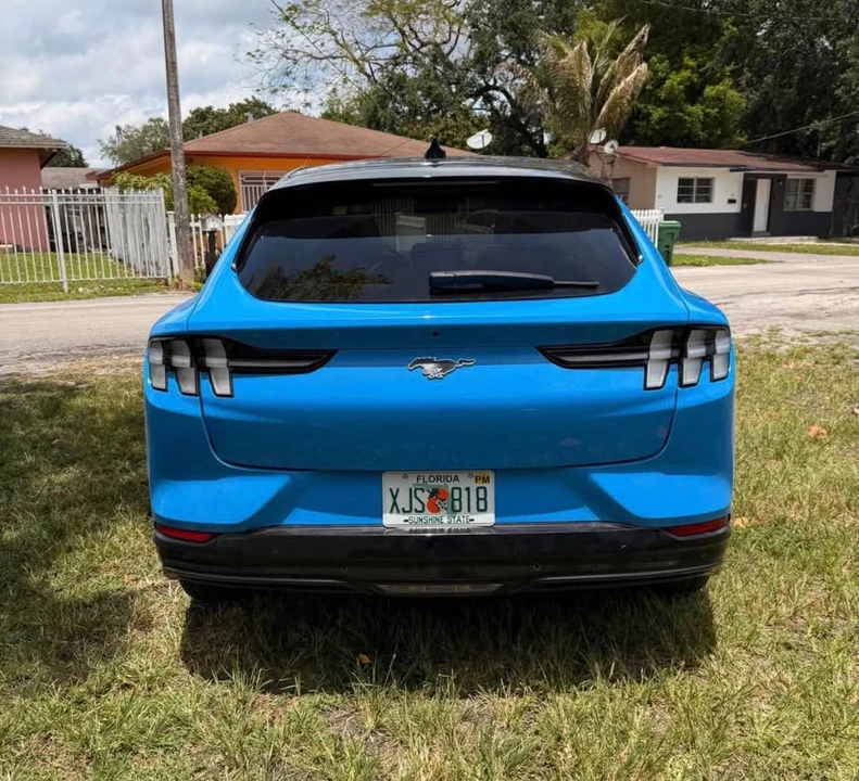 2022 Ford Mustang Mach-E - Image 3 of 11