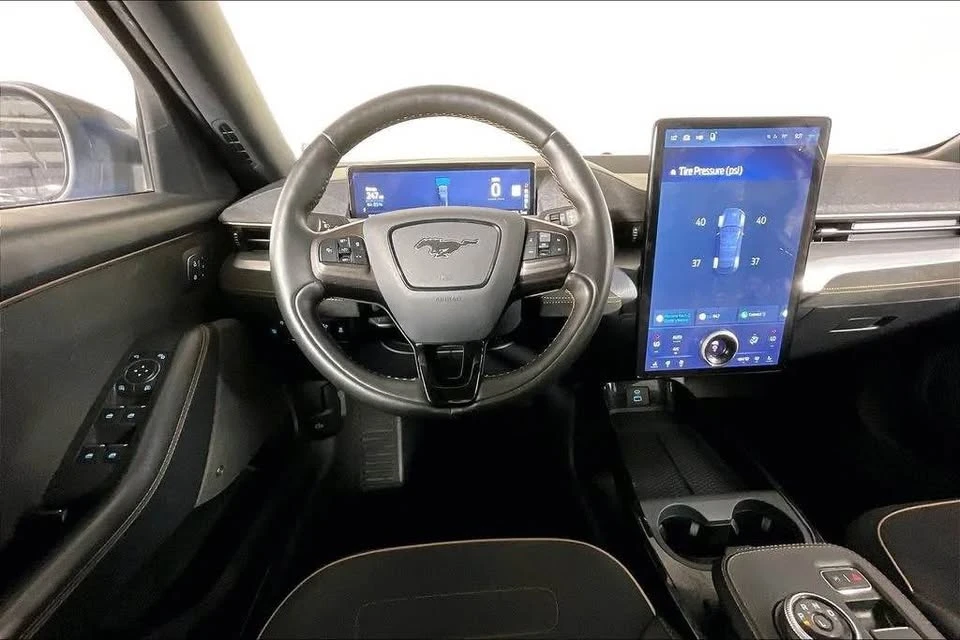 2022 Ford Mustang Mach-E - Image 4 of 12