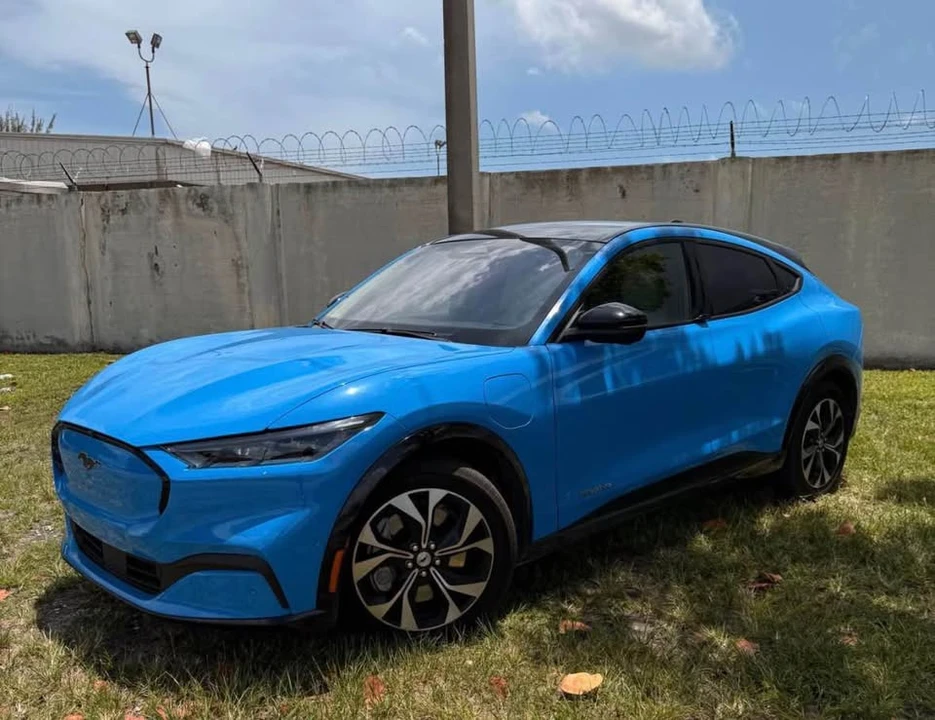 2022 Ford Mustang Mach-E - Image 2 of 11