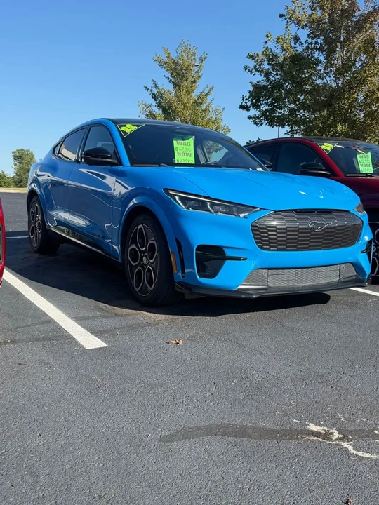 2022 Ford Mustang Mach-E - Image 2 of 13