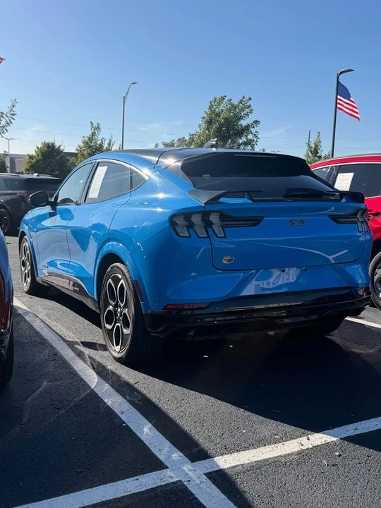 2022 Ford Mustang Mach-E - Image 4 of 13