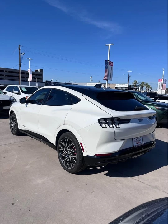 2022 Ford Mustang Mach-E - Image 8 of 12