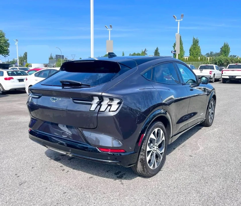 2022 Ford Mustang Mach-E - Image 2 of 7