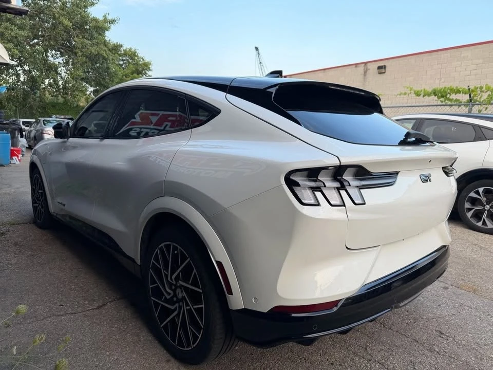 2022 Ford Mustang Mach-E - Image 4 of 17
