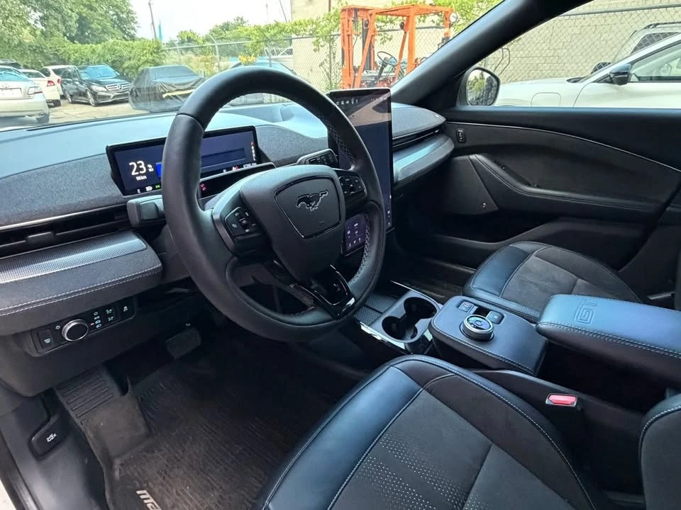 2022 Ford Mustang Mach-E - Image 9 of 17