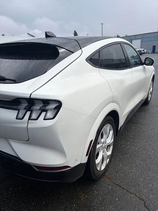 2022 Ford Mustang Mach-E - Image 6 of 13