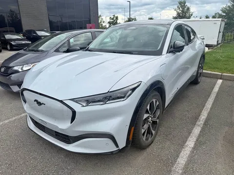 2022 Ford Mustang Mach-E
