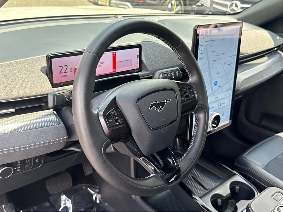 2022 Ford Mustang Mach-E - Image 16 of 20