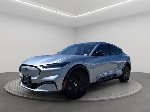 2022 Ford Mustang Mach-E California Route 1