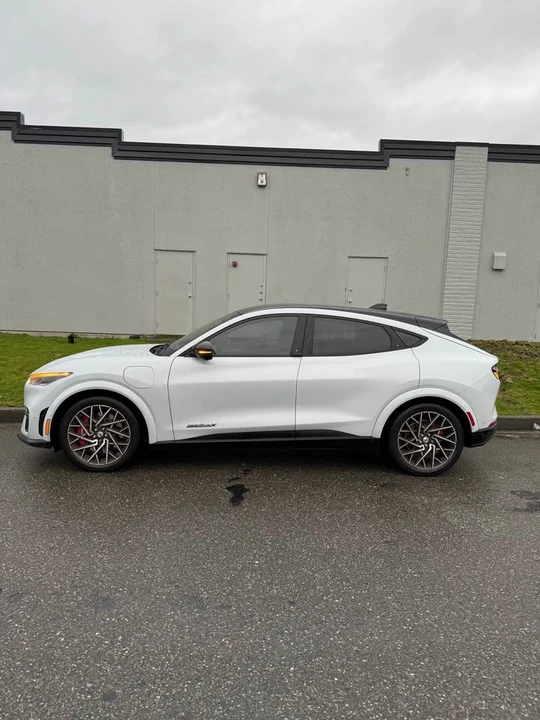 2022 Ford Mustang Mach-E - Image 4 of 5