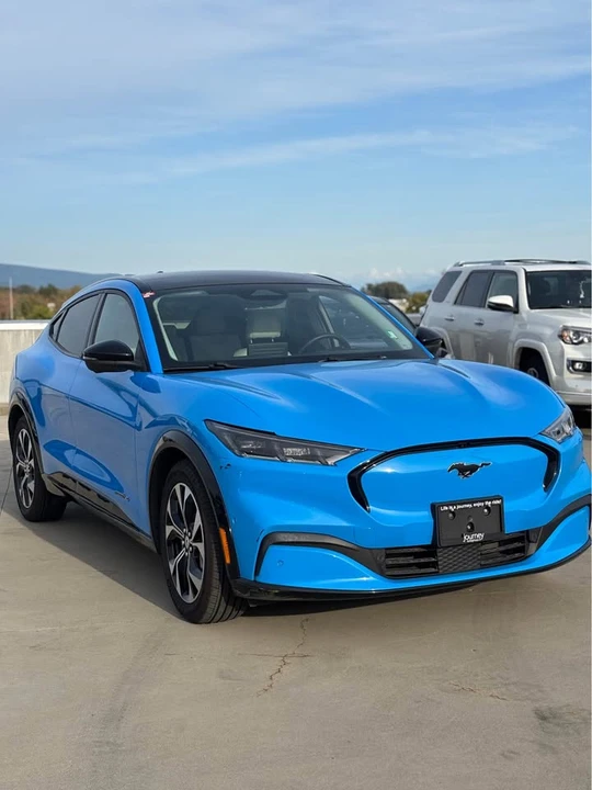 2022 Ford Mustang Mach-E - Image 4 of 15
