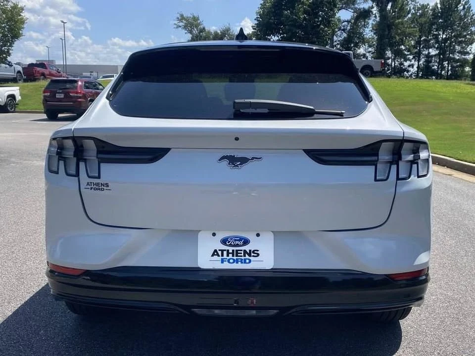 2022 Ford Mustang Mach-E - Image 5 of 16