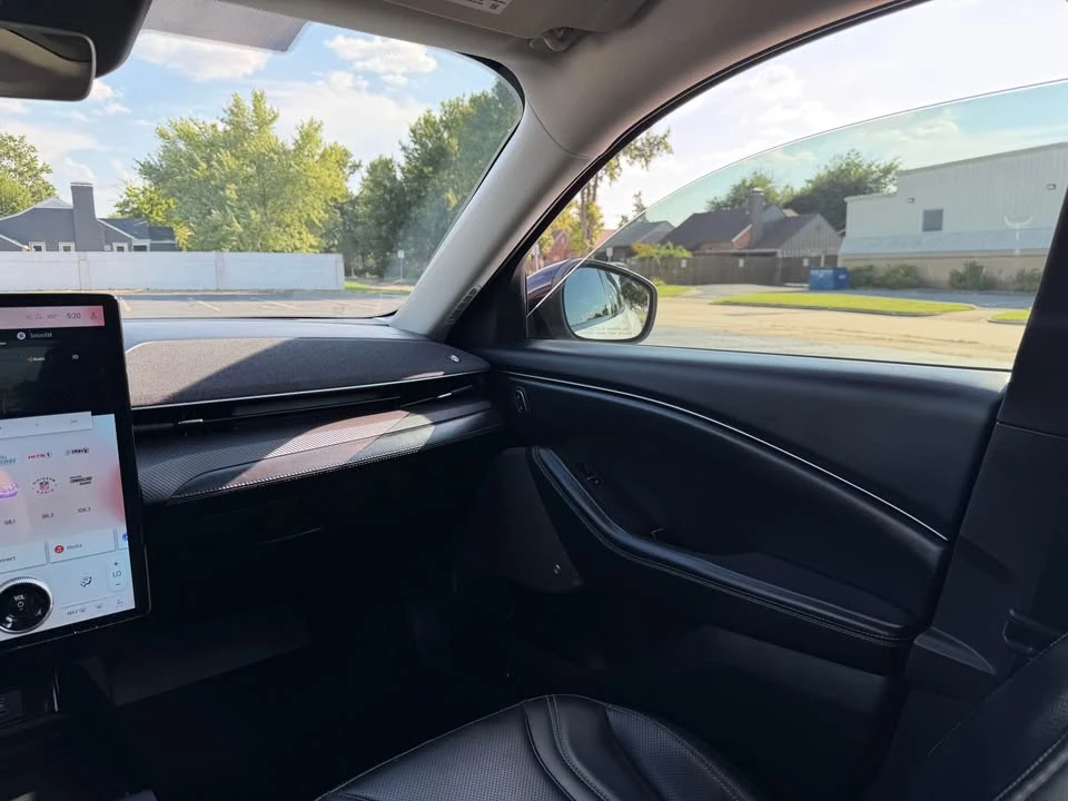 2022 Ford Mustang Mach-E - Image 8 of 12