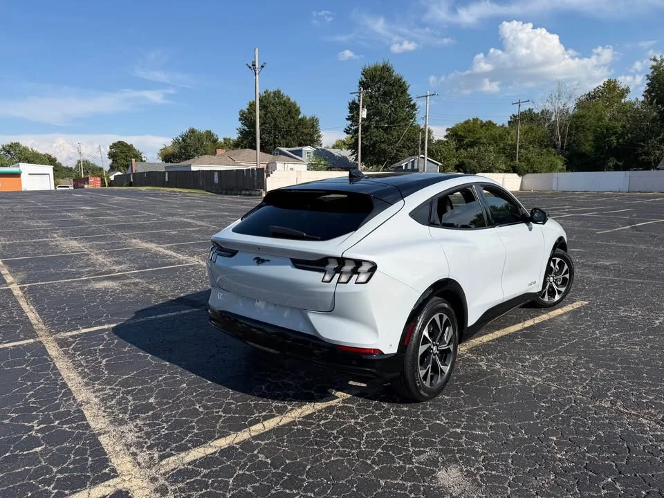 2022 Ford Mustang Mach-E - Image 3 of 12