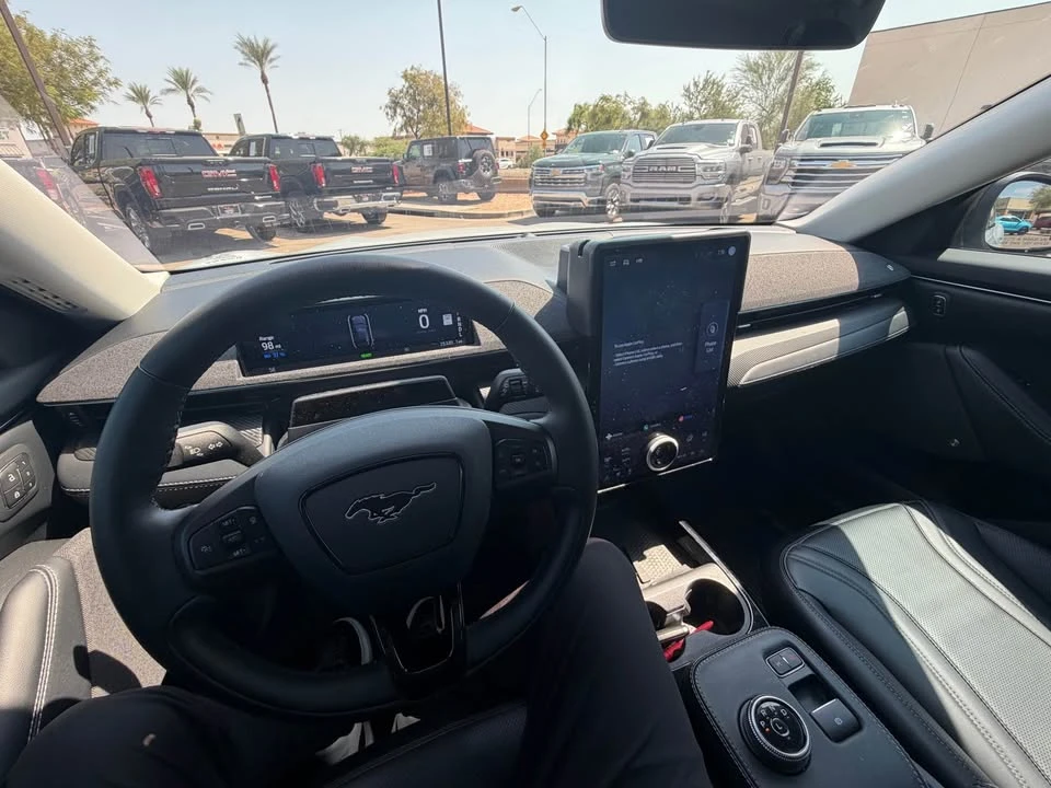 2022 Ford Mustang Mach-E - Image 18 of 20