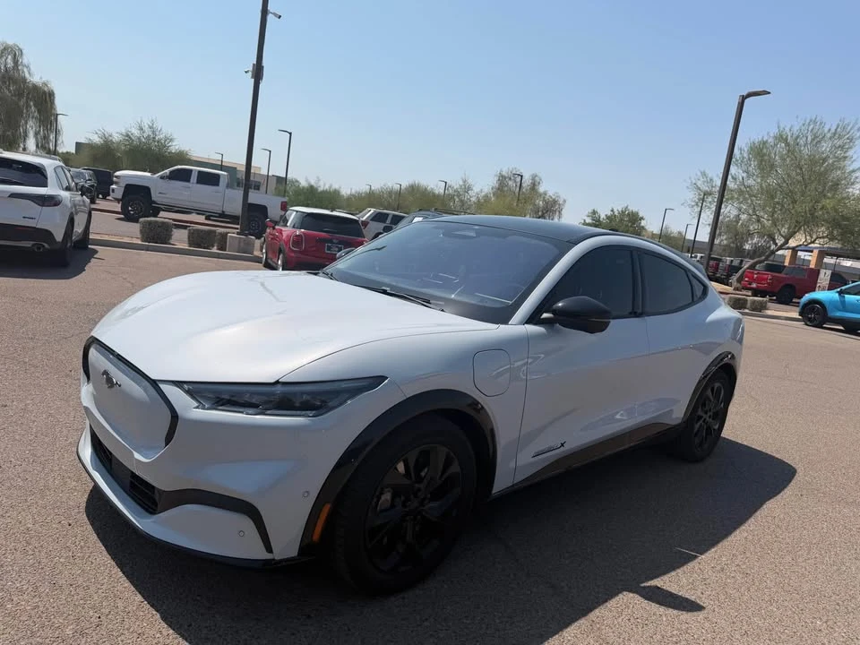 2022 Ford Mustang Mach-E - Image 2 of 20