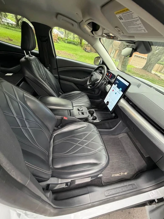 2022 Ford Mustang Mach-E - Image 8 of 11