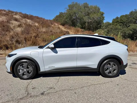 2022 Ford Mustang Mach-E Premium Sport Utility 4D
