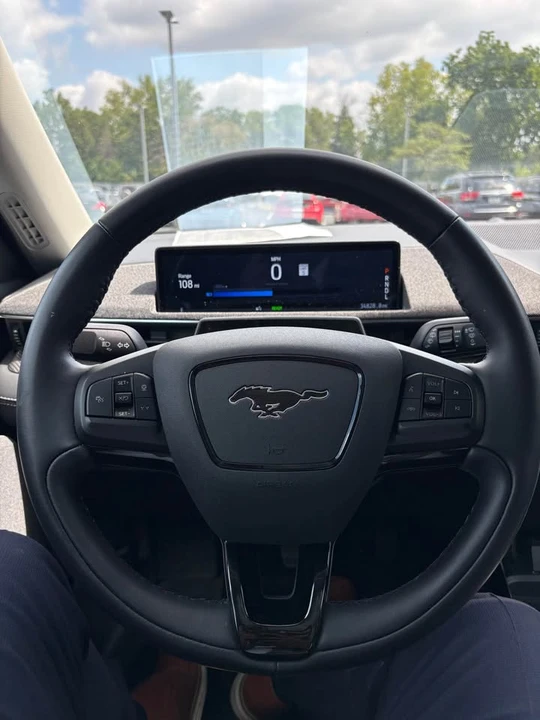 2022 Ford Mustang Mach-E - Image 6 of 11