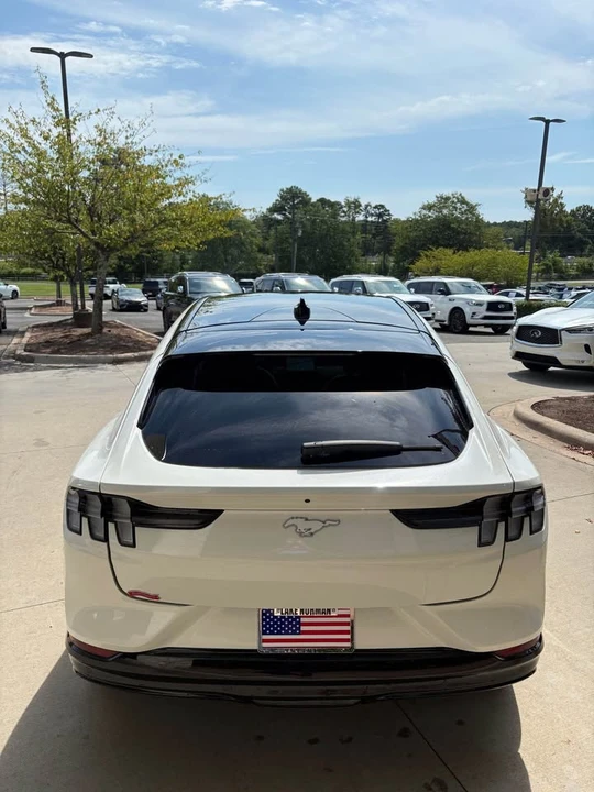 2022 Ford Mustang Mach-E - Image 5 of 17