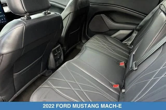 2022 Ford Mustang Mach-E - Image 5 of 8