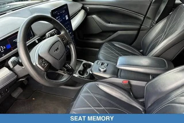 2022 Ford Mustang Mach-E - Image 4 of 8
