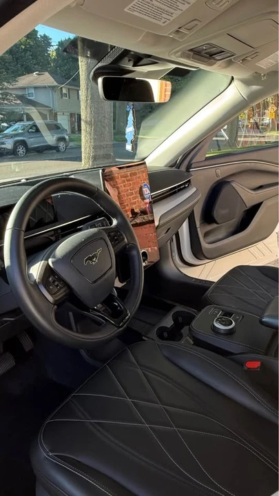2022 Ford Mustang Mach-E - Image 5 of 18
