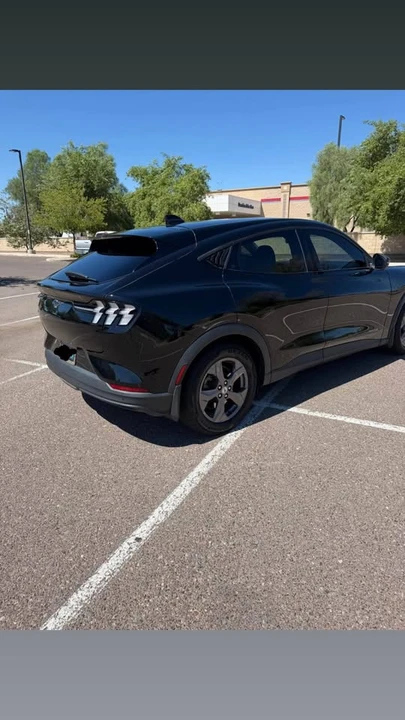 2022 Ford Mustang Mach-E - Image 10 of 20