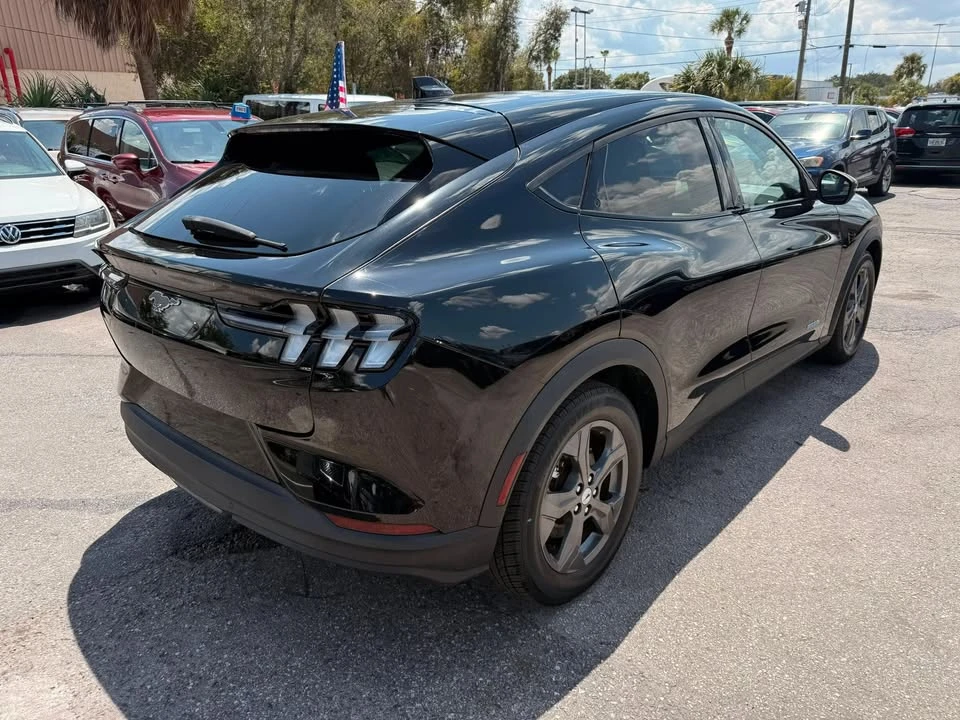 2022 Ford Mustang Mach-E - Image 6 of 17