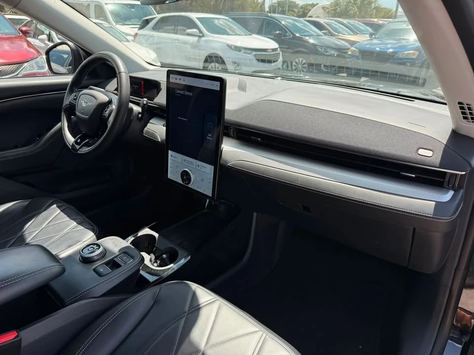 2022 Ford Mustang Mach-E - Image 11 of 17