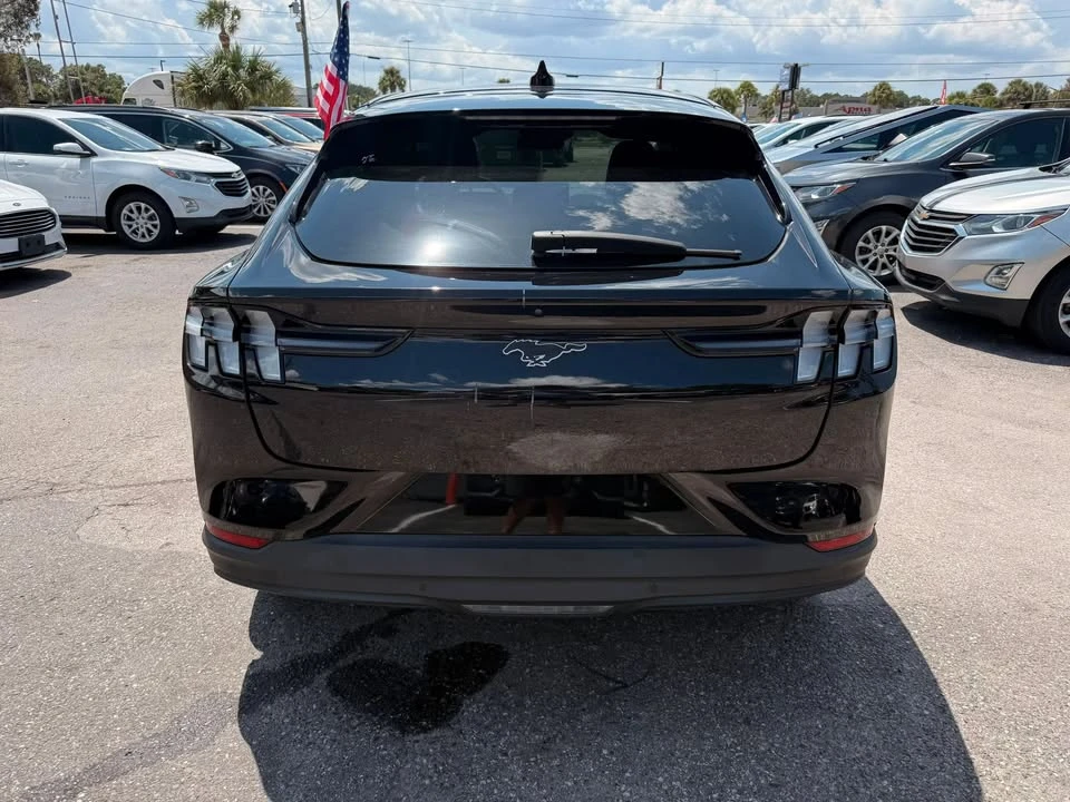 2022 Ford Mustang Mach-E - Image 8 of 17